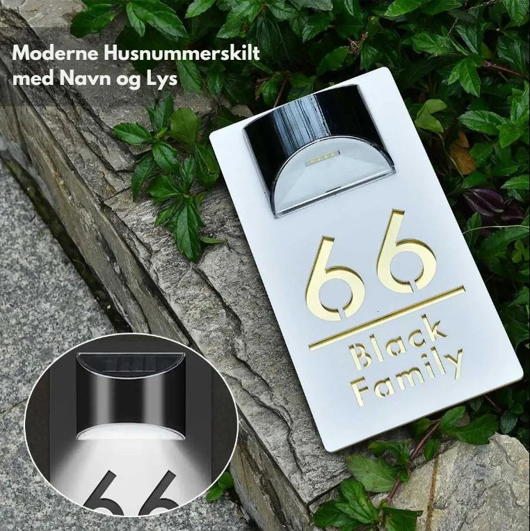 Moderne Husnummerskilt med Navn og Lys – Kan Tilpasses